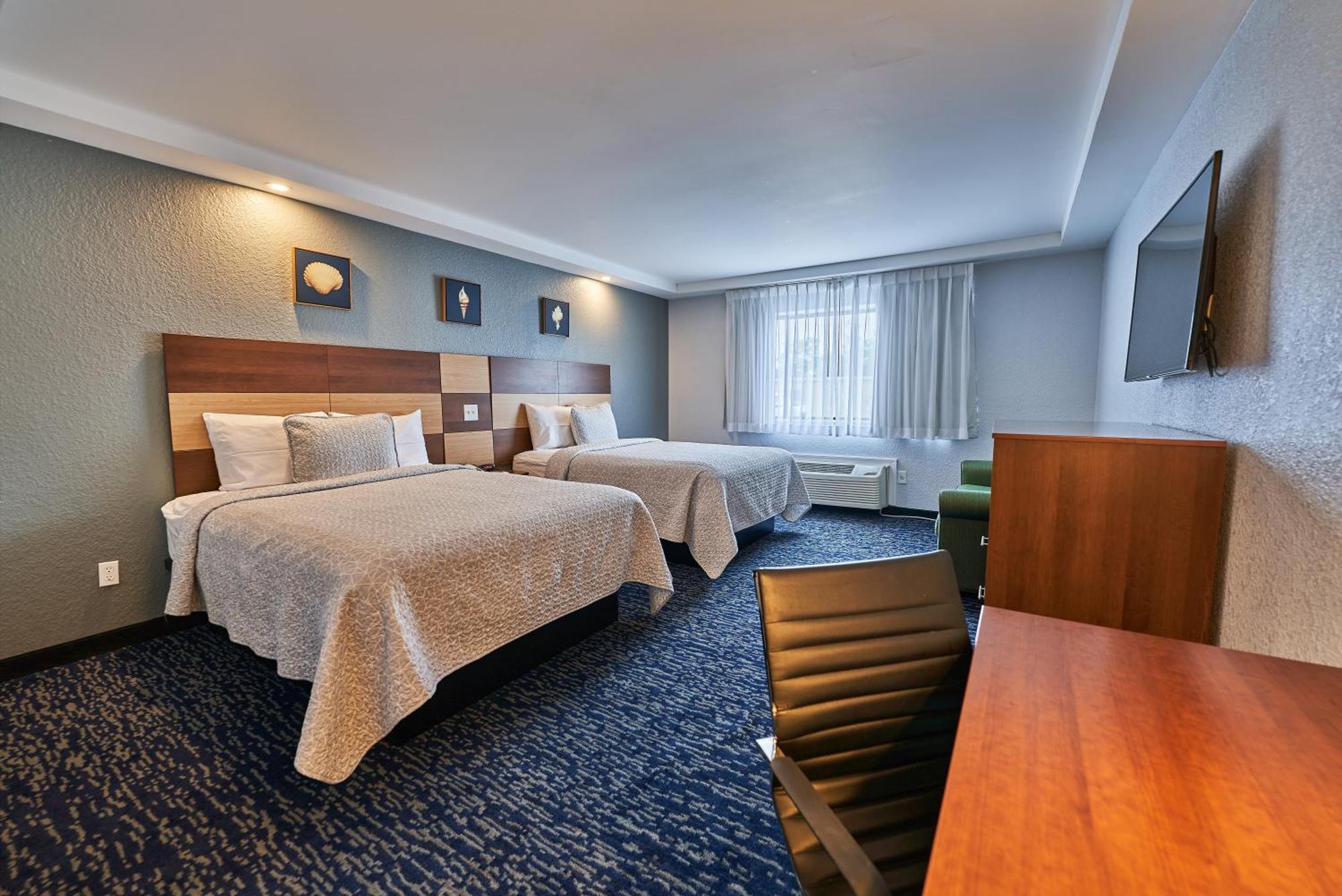 Plaza Hotel Hyannis